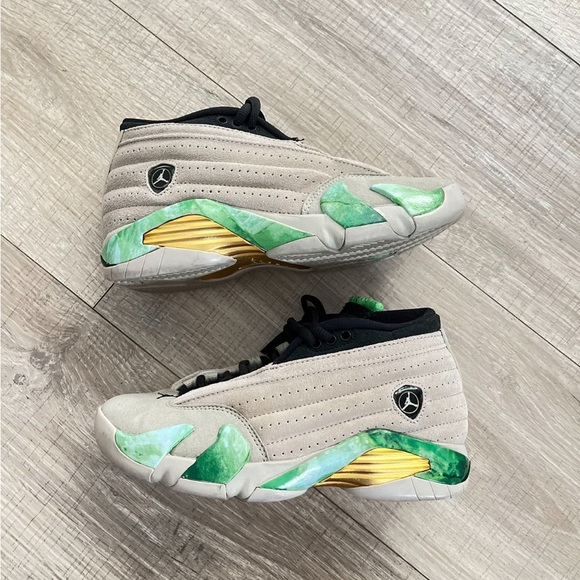 Air Jordan - Picture 1 of 4